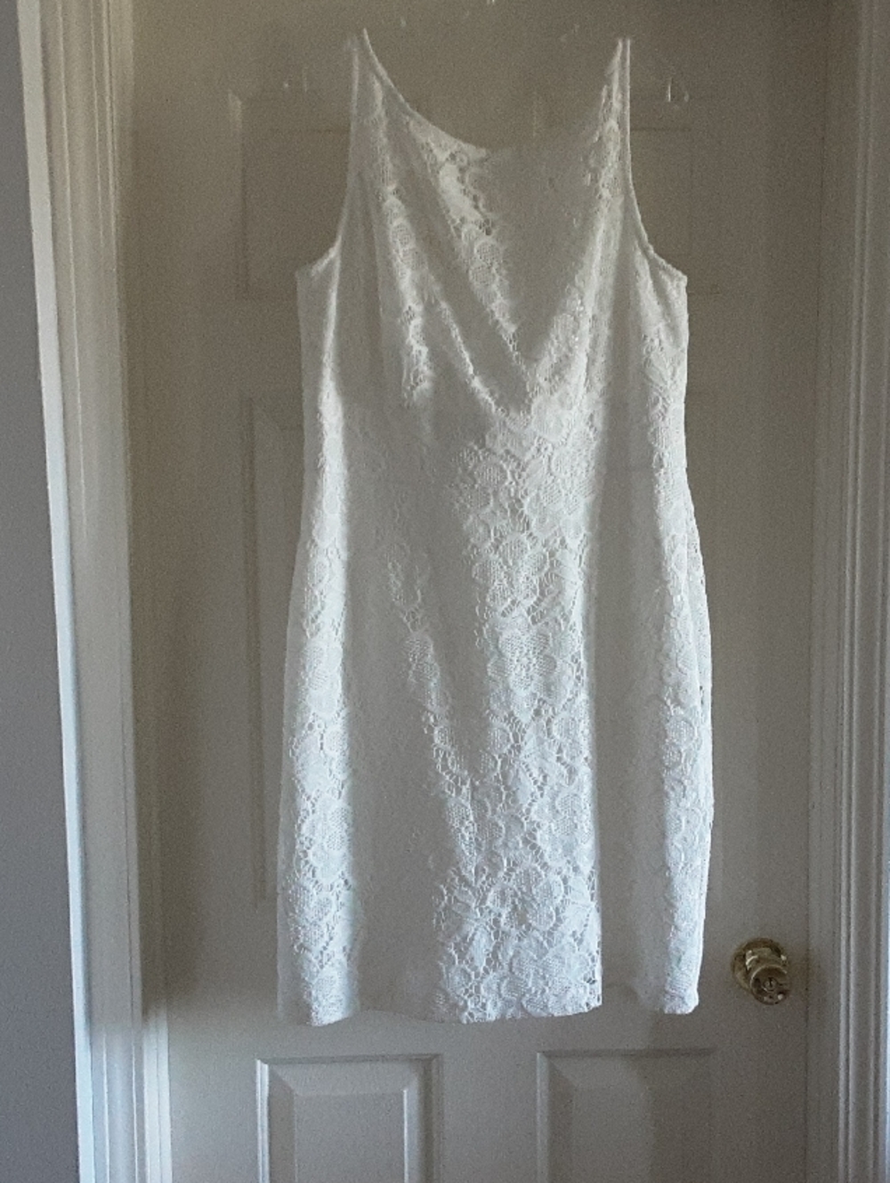 Sleeveless White Lace Dress